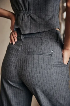 Alba Buren Grey