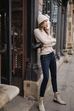 Alexa Cropped S-SDM