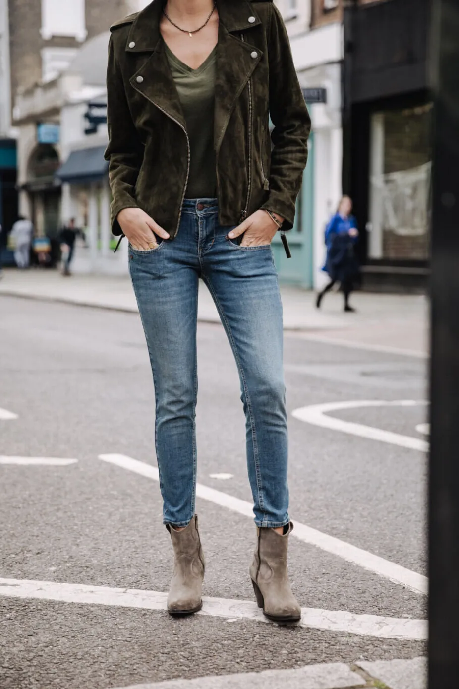 Alexa Cropped S-SDM