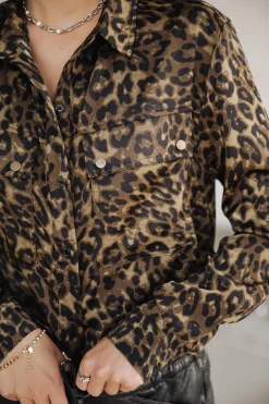 Corina Leopardo