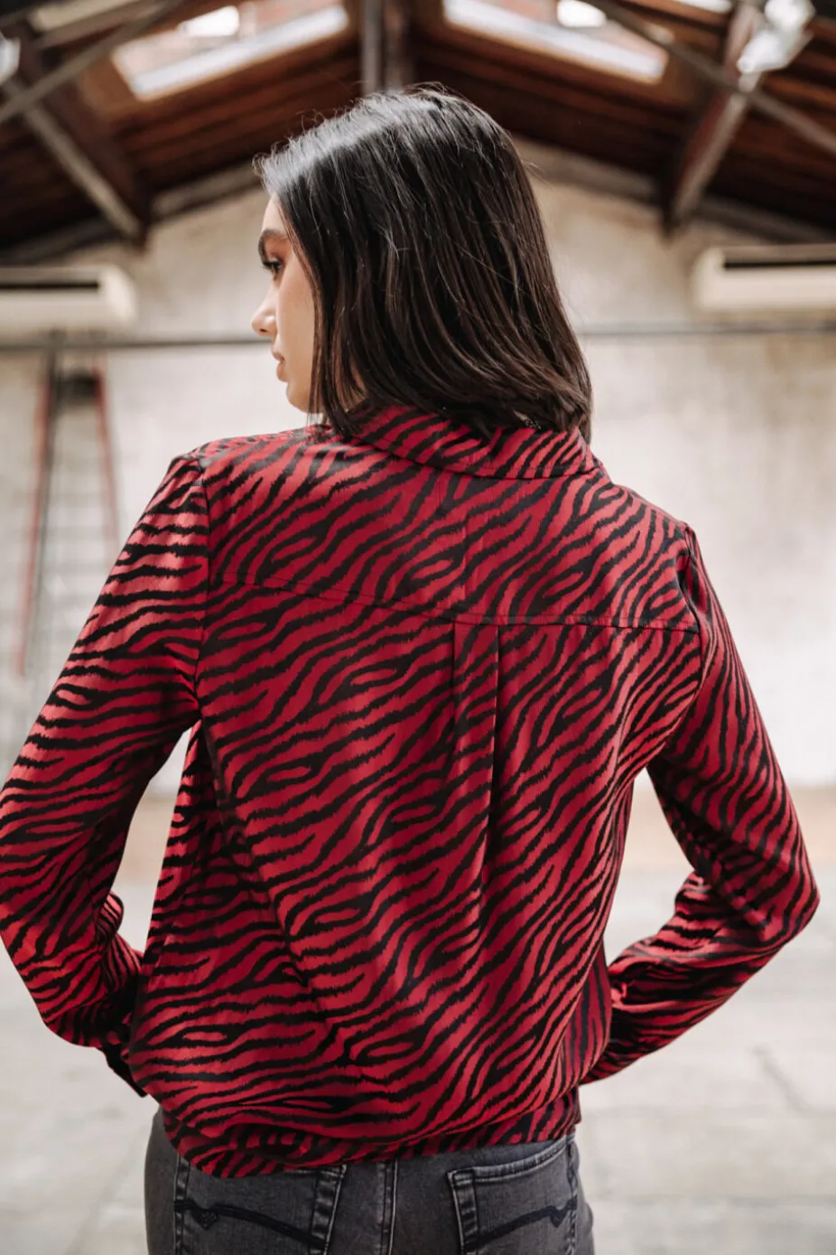 Crizia Red Zebra