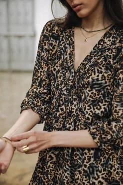 Juna New Leo