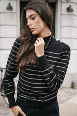 Pessie Stripes