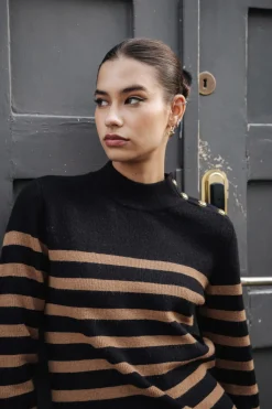 Reliane Stripes