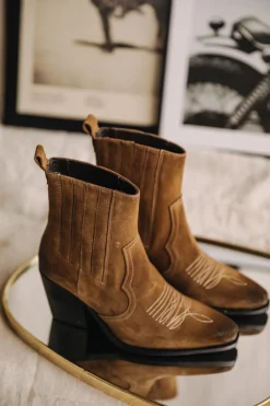 Teresa Suede