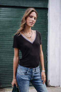 Tonia Linen