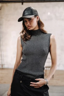 Toria Lurex