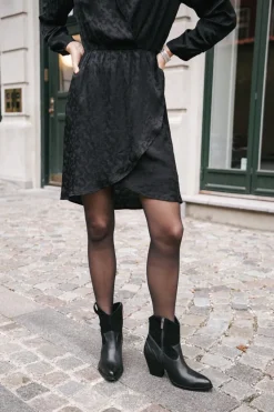 Zita Jacquard